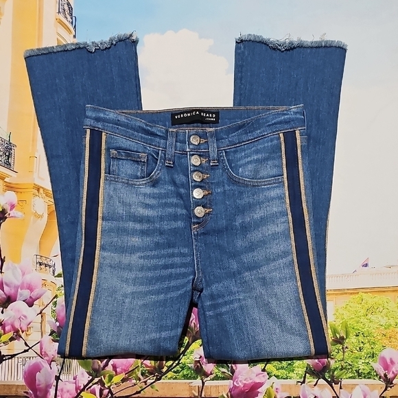 Veronica Beard Blue 5 Button High Waisted Boot Jeans with Frayed Hem Size 24 - Picture 2 of 7